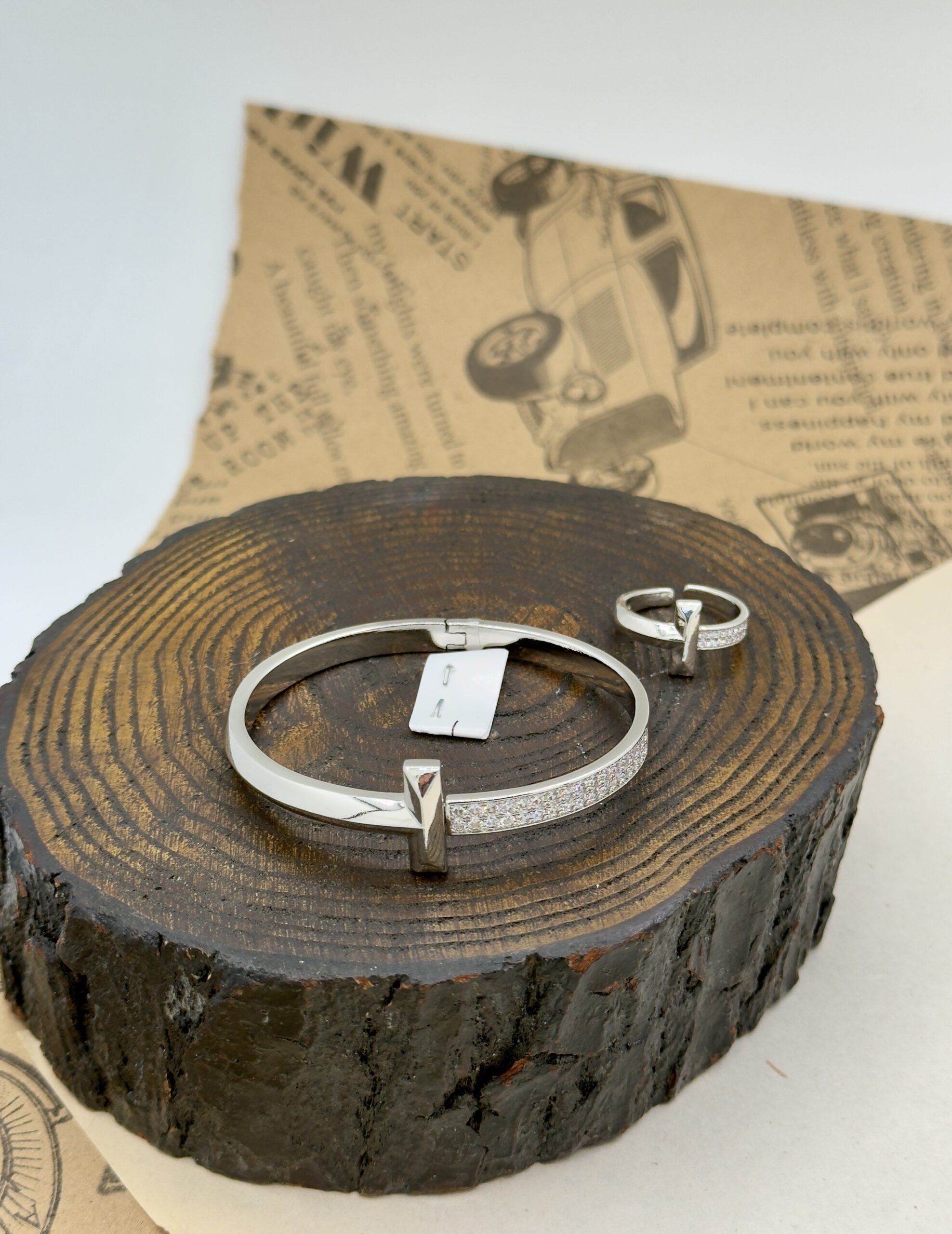 بنگل انگشتر مدل T