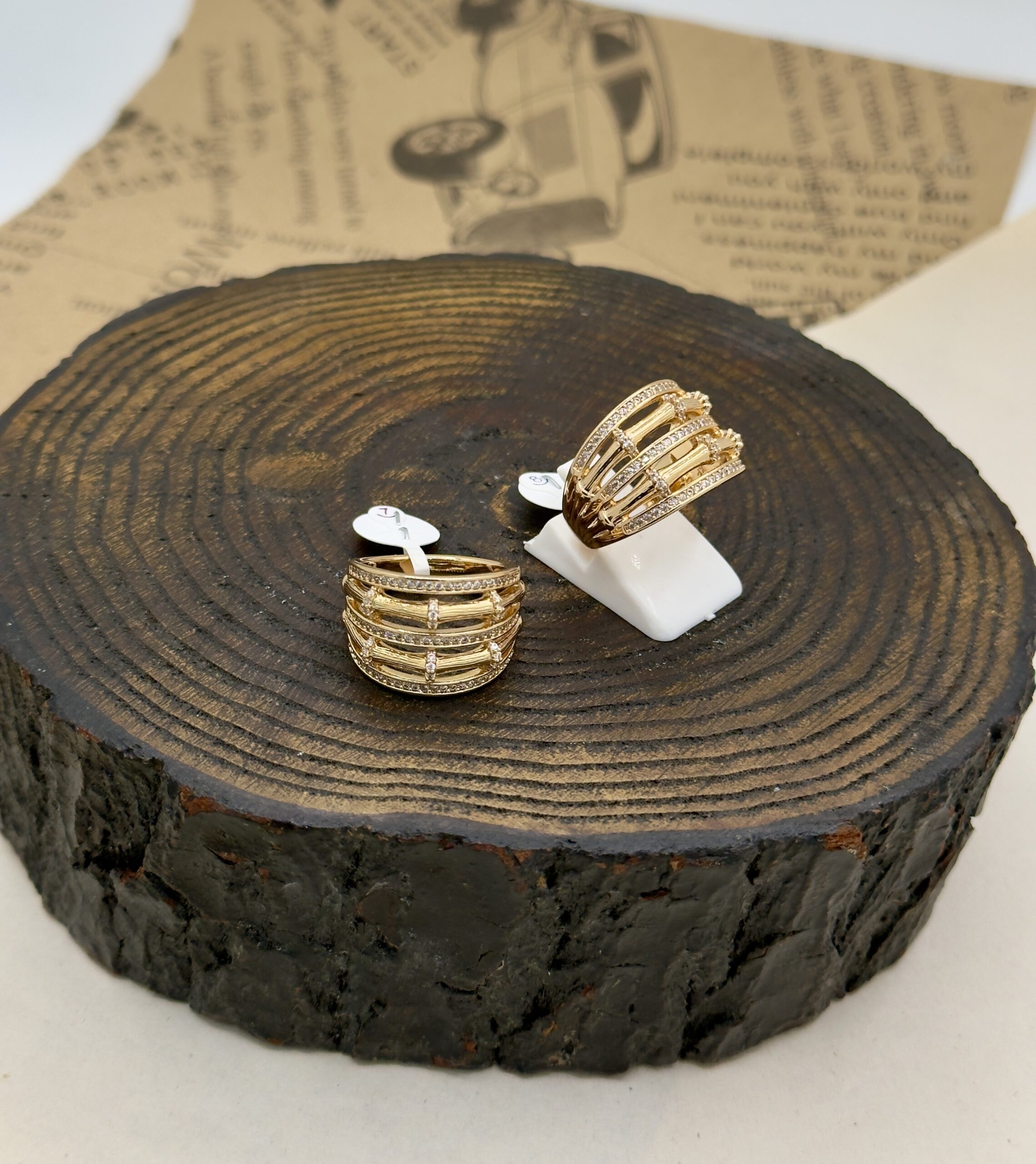 انگشتر برند ژوپینگ مدل استخوانی کد ۲۴