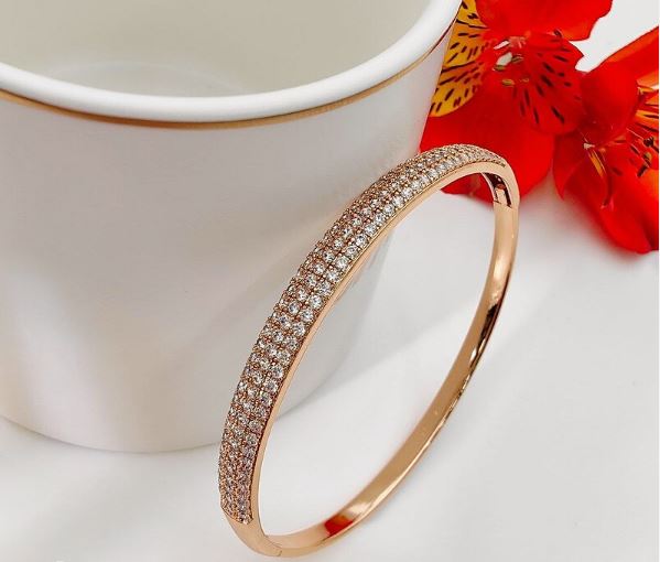 چگونه زیورآلات ژوپینگ را تمیز کنیم تا مثل روز اول بدرخشد؟